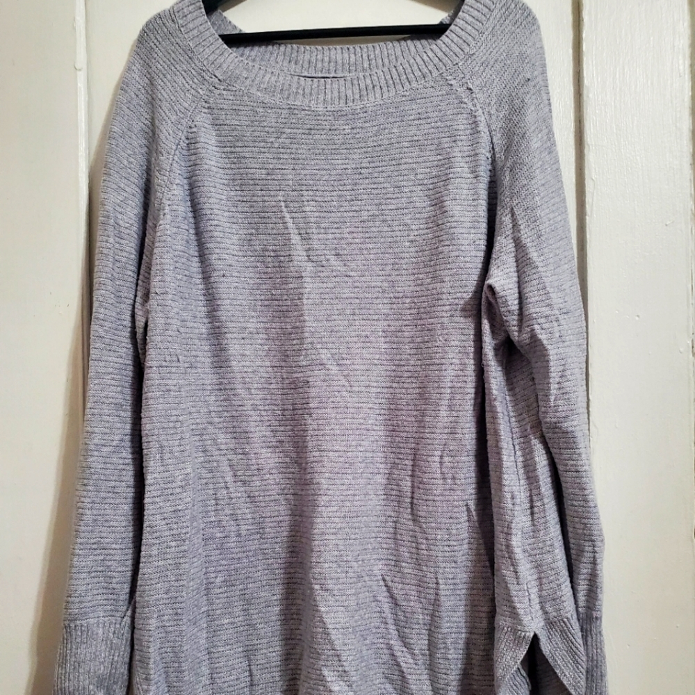 Old Navy top, worn twice